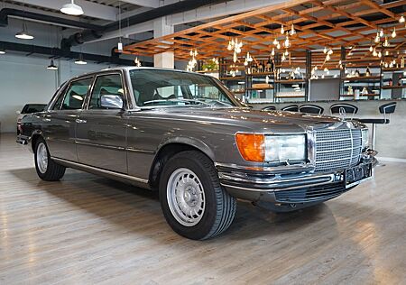 Mercedes-Benz 450 SEL 6.9