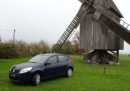 Dacia Sandero Basis 1,2 nur 77000 km 1.Hand