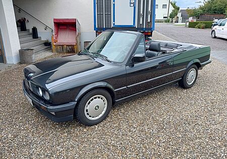 BMW 325 E30 Cabrio Vorfacelift Schadowline