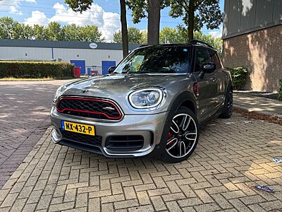 MINI John Cooper Works Countryman John Cooper Wor...