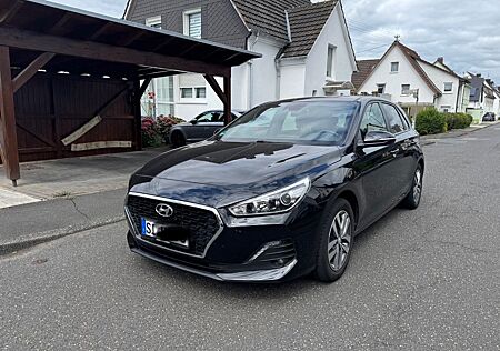 Hyundai i30 1.4 Passion Passion