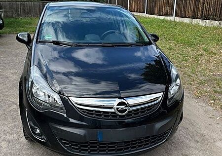 Opel Corsa 1.4 ENERGY