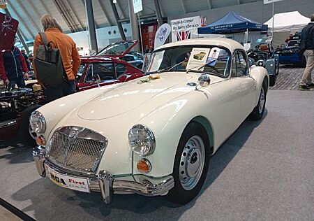 MG MGA 1600 Coupé