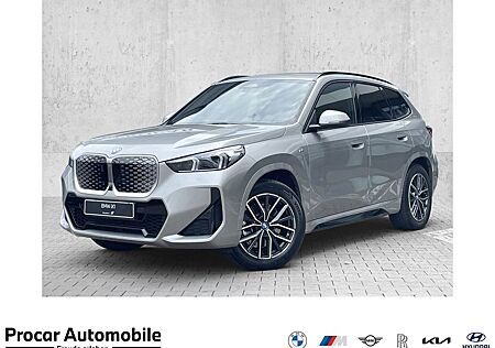 BMW iX1 xDrive30 M Sport HuD DA+ PA+ H/K 18"