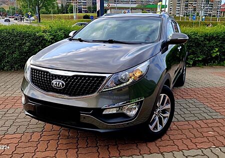 Kia Sportage 1.6 GDI 1-Hand Dream Team Edition