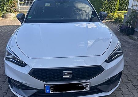 Seat Leon 1.4 e-HYBRID FR TSI Sportstourer FR, *Navi*