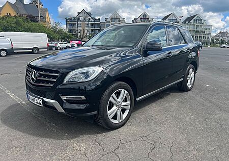 Mercedes-Benz ML 250 BlueTEC 4MATIC -