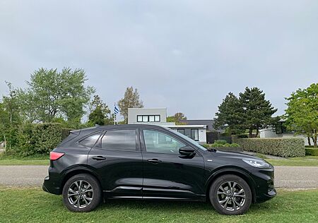 Ford Kuga 1,5 ST-Line X / Navi / Winterpaket / B&O