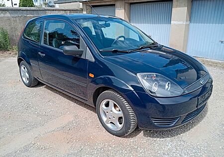 Ford Fiesta , TÜV bis 06.2027 - Automatik