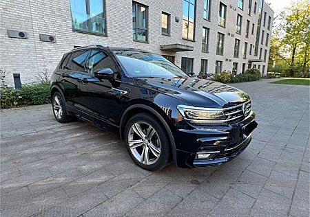 VW Tiguan Volkswagen 1.4 TSI ACT R-Line Soundline - Black