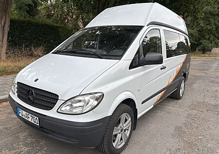 Mercedes-Benz Vito Lang Hochdach 9 Sitze Klima Gepflegt