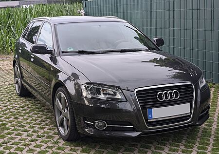 Audi A3 2.0 TFSI Sportback S line