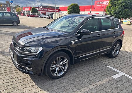 VW Tiguan Volkswagen 2.0 TSI 132kW DSG 4MOTION Highline Hi...