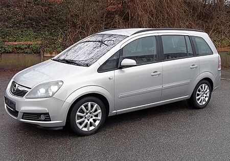 Opel Zafira B Edition TÜV NEU