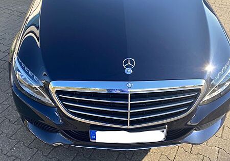 Mercedes-Benz C 200 T Autom. Exclusiv / Luxus Ausstattungen