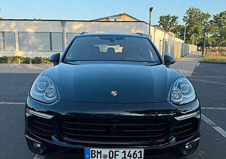 Porsche Cayenne S Diesel Platinum Edition Platinum E...
