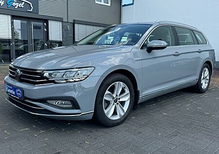 VW Passat Variant Volkswagen Elegance 4Motion *1. Hand *Kamera