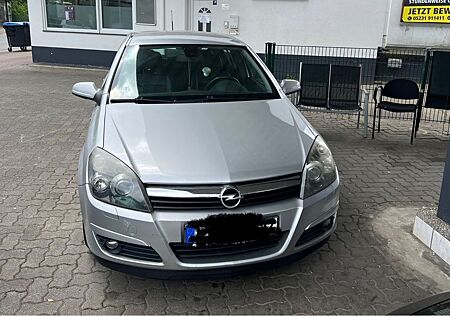 Opel Astra 2.0 Turbo Cosmo 125kW Cosmo