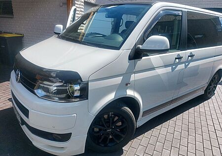 VW T5 Multivan Volkswagen Sport 95