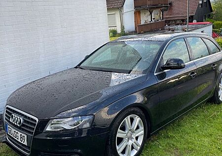 Audi A4 2.0 TDI (DPF) Avant B8 NAVi 6 Gang Tempomat
