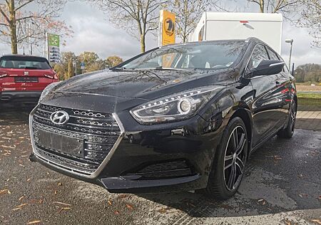 Hyundai i40 gebraucht kaufen Hyundai i40 cw blue Classic