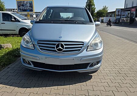 Mercedes-Benz B 180 B Klasse 180 AUTOMATIK TÜV NEU