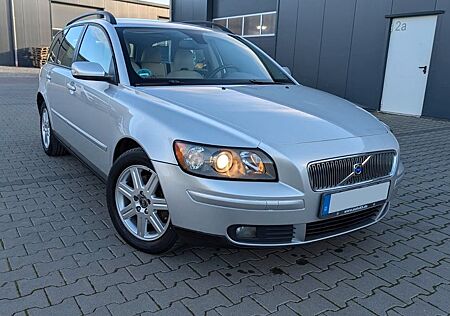 Volvo V50 2.0D Summum m. Diesel-Rußpartikelfilter ...