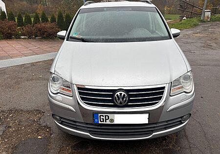 VW Touran Volkswagen 1.9 TDI DPF Trendline BlueMotion Tren...