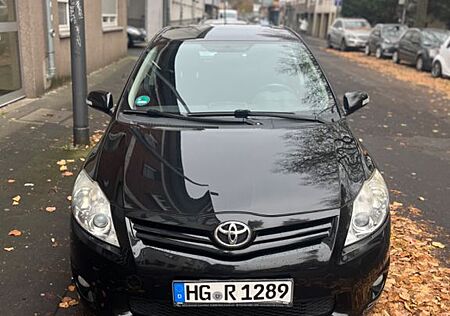 Toyota Auris 2,0-l-D-4D Life+ TÜV 12/25 Klima Fünf Tür