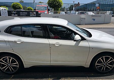 BMW X2 M Sport sDrive18i Top Zustand