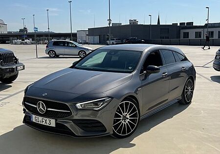 Mercedes-Benz CLA 200 Shooting Brake CLA 200d Shooting Brake AMG-line *Garantie*