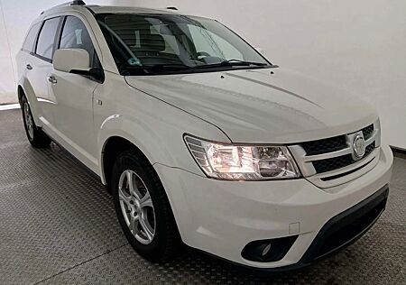 Fiat Freemont 2,0 D Multijet "Lounge"/Navi/7-Sitzer