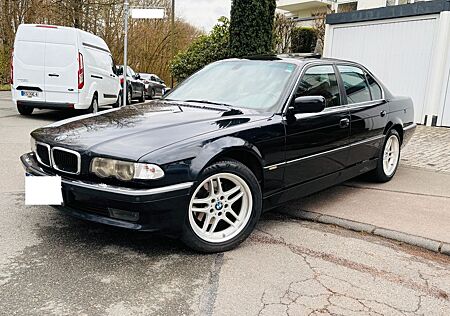BMW 740 Facelift Seltenheit Individual M-Technic