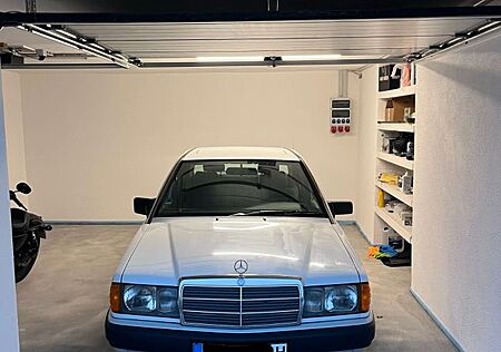 Mercedes-Benz 190 E 2.0 Jahreswagenzustand!!!