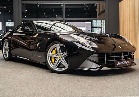 Ferrari F12 Berlinetta New Power Warranty 6.3 V12 Händle