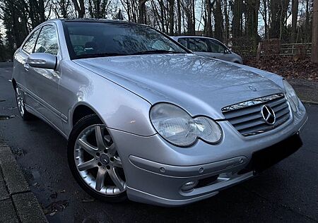 Mercedes-Benz CL 220 C220 CDI Coupé Evo TÜV 02/2026 Aut. Pano Klima