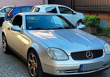 Mercedes-Benz SLK 200 -