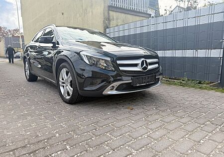 Mercedes-Benz GLA 220 GLA -Klasse CDI / d 4Matic