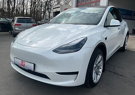 Tesla Model Y RWD PANO Kamera Navi Leder 1.Hand