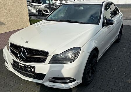Mercedes-Benz 220 C 220d