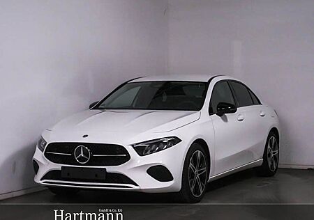 Mercedes-Benz A 200 Limousine Progressive Advanced Night 7GLED