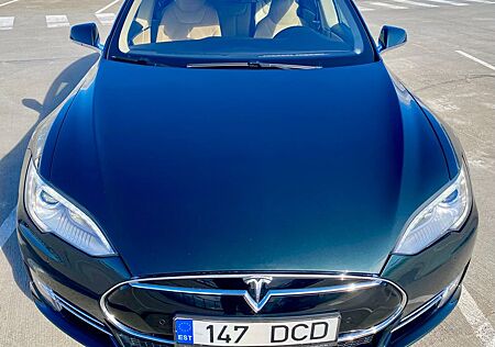 Tesla Model S 85 -Excellent Condition, 270 kW