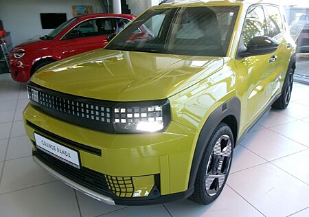 Fiat Grande Panda Hybrid 1.2 eDCT La Prima Navi LED S