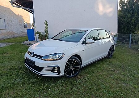 VW Golf Volkswagen 2.0 TDI GTD 184ps DSG-Aut+LED+NAVI+DAB+ACC+