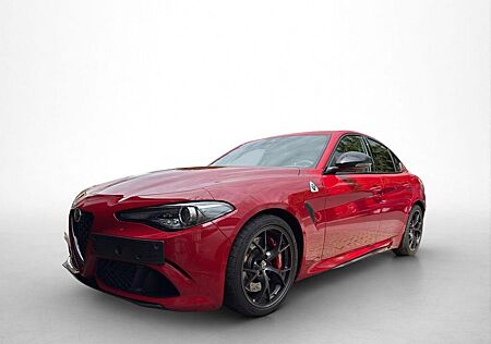 Alfa Romeo Giulia Quadrifoglio 2.9 V6 Bi-Turbo 375kW 510PS
