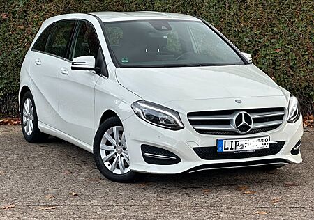 Mercedes-Benz B 180 Edition LED LICHT NAVIGATION SCHECKHEFTGEP