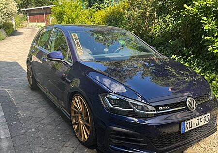 VW Golf Volkswagen 2.0 TDI GTD GTD