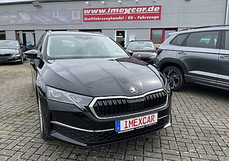 Skoda Octavia 1,5 TSI DSG Selection Combi + AHK + Matr