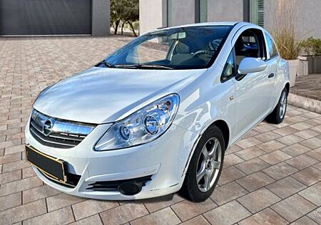 Opel Corsa D Selection "110 Jahre"