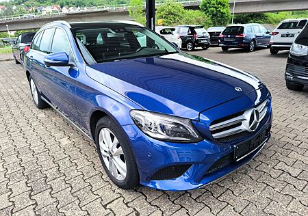 Mercedes-Benz C 200 T 4Matic Mild Hybrid Multibeam LED Panoram